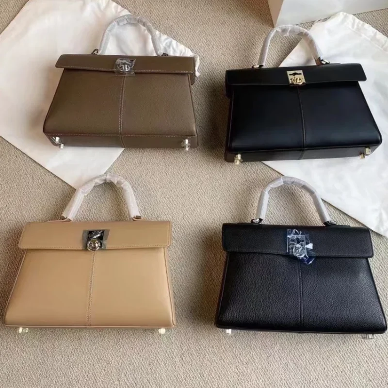 

2023 Top Quality Cowhide Classic Large Black Diagonal Handbag Women Bag