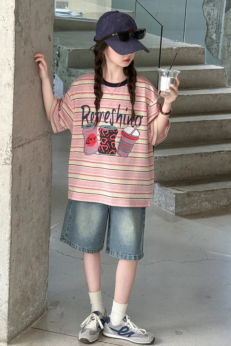 Mädchenanzug Sommer 2026 Süßes Niedliches Cartoon-Print Kurzarm-T-Shirt und Jeans-Shorts Zweiteiliges Set Kinderkleidung – Detail 9