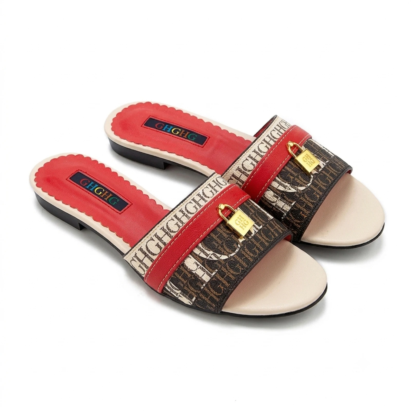 2026 Summer Women Flat PVC Slide Sandals Open Toe Casual Beach Shoes Non Slip Soft Sole With Gold Lock Charm Lightweight
