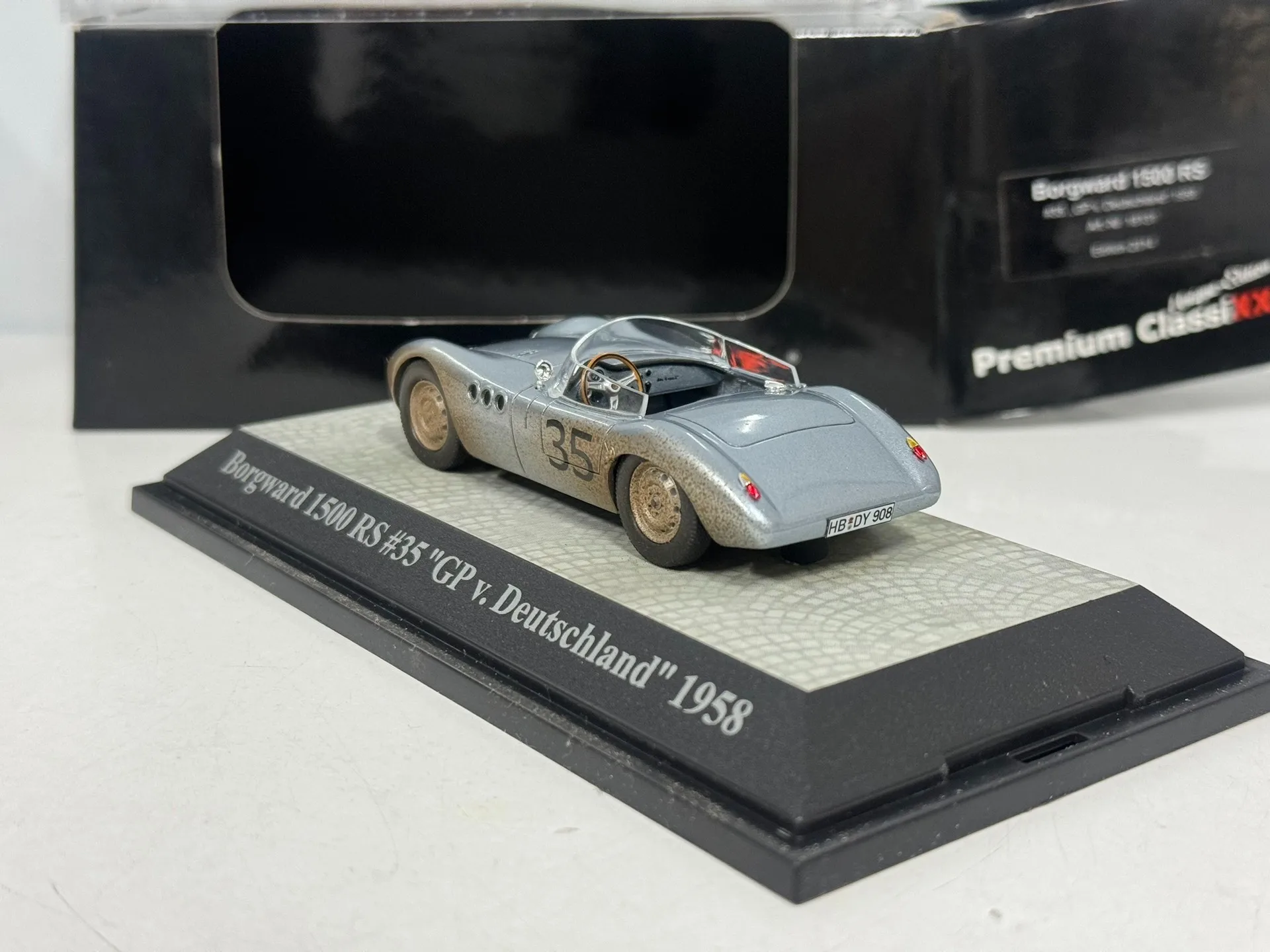 Diecast Premium Classixxs 1/43 Échelle Bogvard 1500 RS # 35 modèle de voiture jouet à collectionner cadeau Souvenir affichage ornement