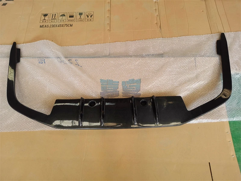 

For Lexus LS350 LS500 2017-2022 Real Carbon Fiber Rear Diffuser Spoiler Body Kit