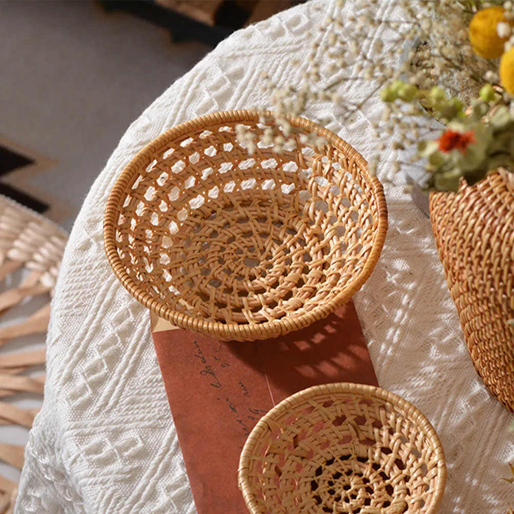 Natural Rattan Woven Fruit Basket – Handcrafted Rustic Serving Tray for Bread, Fruits, Snacks & Desserts