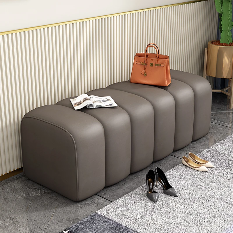 Modern Luxury Stool Bench Nordic Brown Unique Foot Cute Stool Living Room Hallway Pouf Salon Moderne Space Saving Furniture