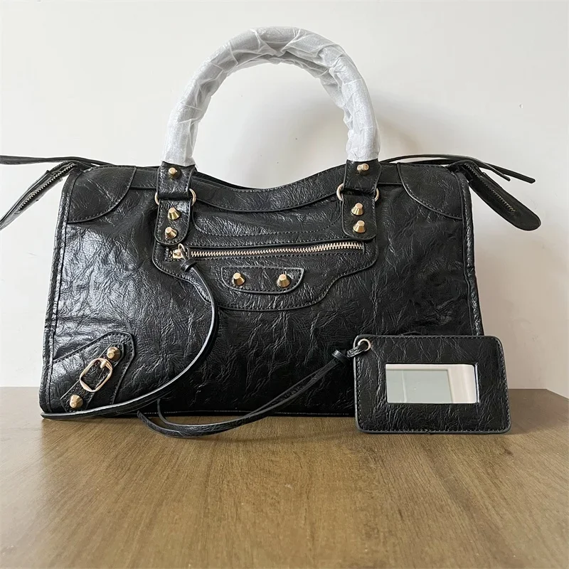 2026 Herbst- und Winter-Handtasche, Umhängetasche mit großer Kapazität, City-Motorrad-Schultertasche, Tragetasche für Damen, Luxus-Designer – Detail 3