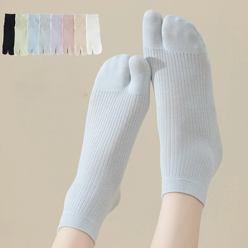 5 Pairs Split Toe Tabi Socks for Women Cotton Spring Autumn Thin Boneless Two Finger Crew Sock Solid Short Split Toe Clogs Socks