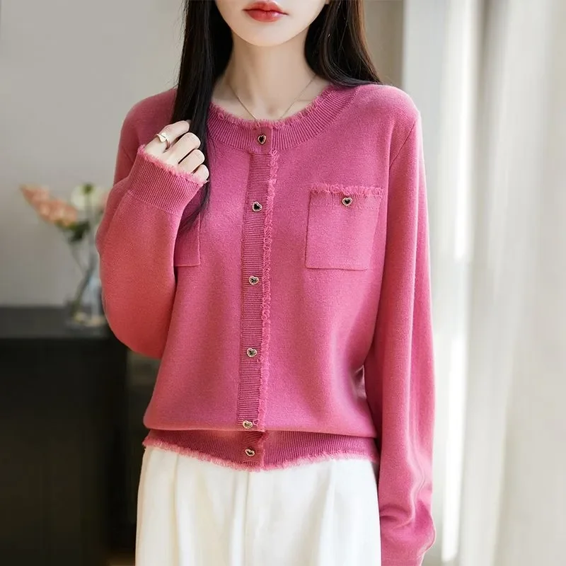 

Autumn and Winter New Round Neck Knitted Bottom Shirt for Women Korean Style Stylish Interior Long Sleeve Sweater Top