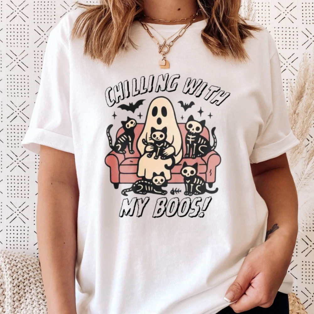 Chilling with My Boos Ghost Cat T-Shirt Cute Halloween Tee Funny Spooky Season Shirt Retro Ghost Cat Shirt Fall Vibes Cotton Tee
