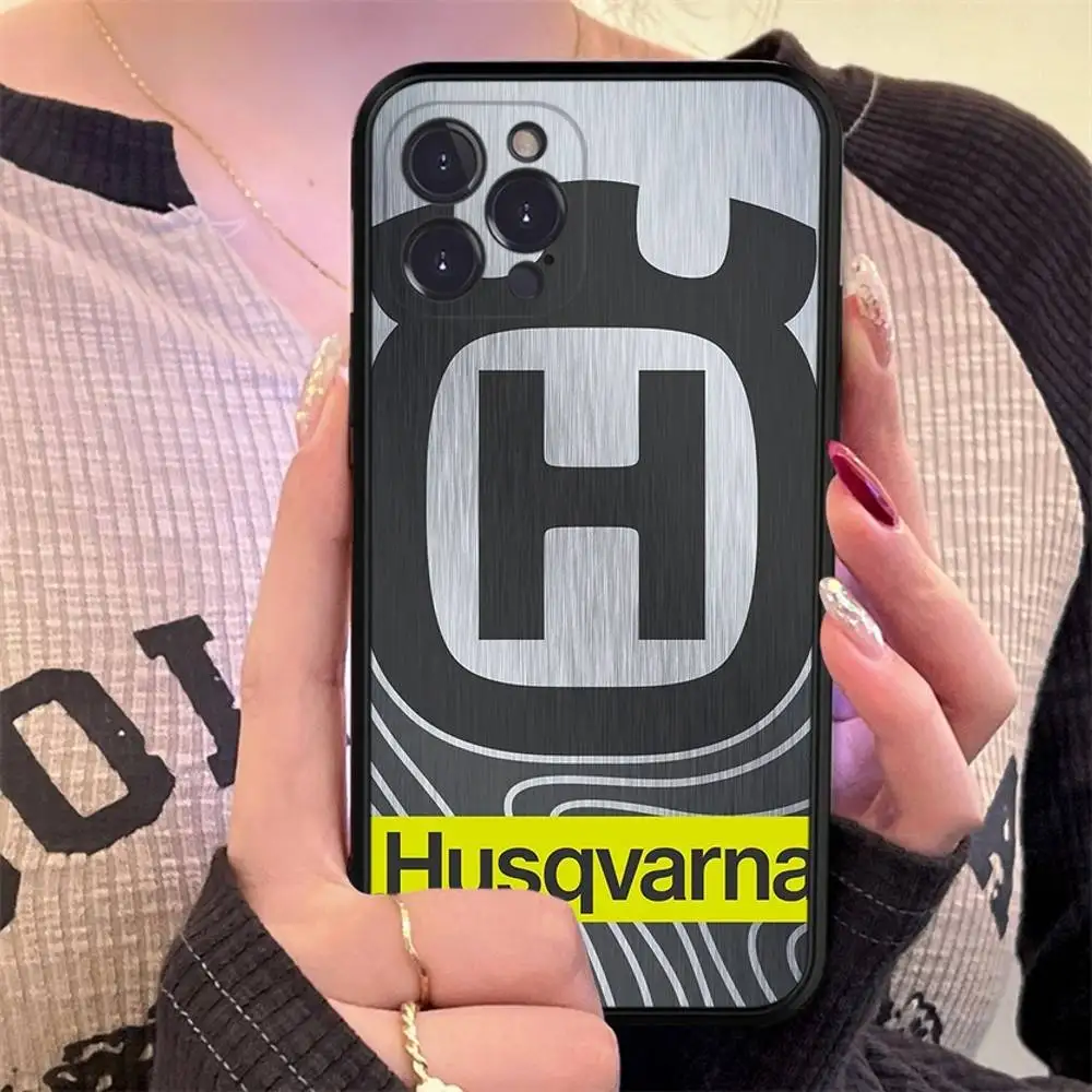 H-Husqvarnas Handyhülle für iPhone 17 16 15 14 13 12 11 Pro Max Plus Mini Silikon Schwarze Schutzhülle – Detail 6