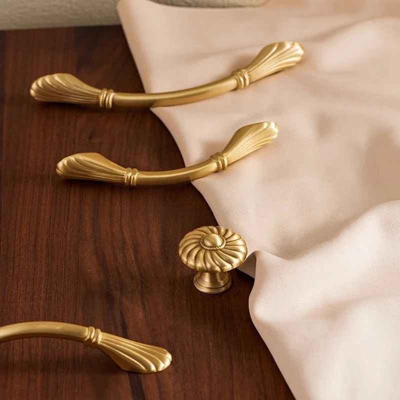 Brass Furniture Cabinet Door Handle Solid Handle Chinese Retro Gold Matte Black Pattern Wardrobe Cabinet Door Hardware Handle