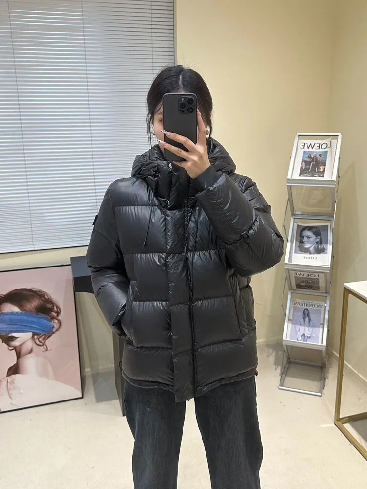 Piumino da donna stile corto nuova versione in stile coreano con cappuccio spesso piumino d'anatra bianca coppia alla moda giacca ampia