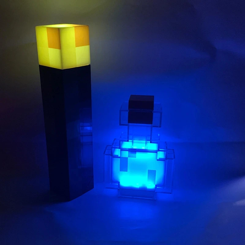 MC Pixel Torcia Torcia Lampada Camera da letto Luce decorativa Luce notturna a LED Ricarica USB con fibbia Accessori da gioco Regalo per bambini