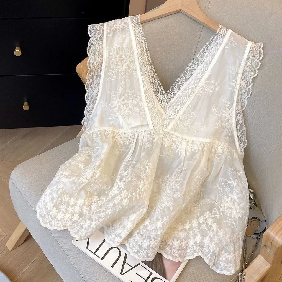 One Layer Thin Sheer Transparent Beige Lace Tank Top Women Summer Sleeveless V-neck Camisole Top Korean Style Cute Sexy Cover Up