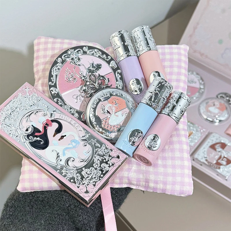 Pink ballet makeup gift box powder, powder blusher, lip mud, eye shadow, face repair, makeup set, holiday gift for gifts