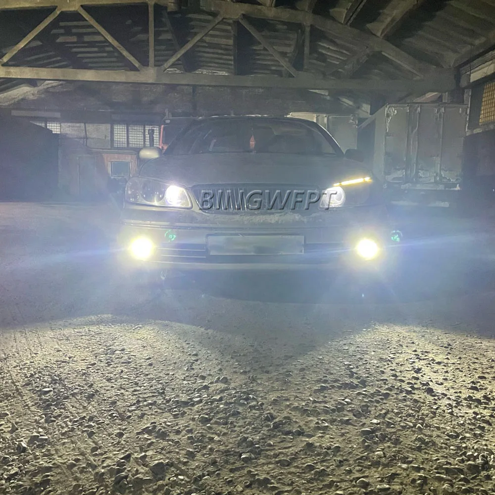 LED Fog Lamps Fog Light Car Front Bumper Fog Lamp DRL 12V Daytime Running FogLights For Renault Clio 2 II Hatchback Van 1998-04