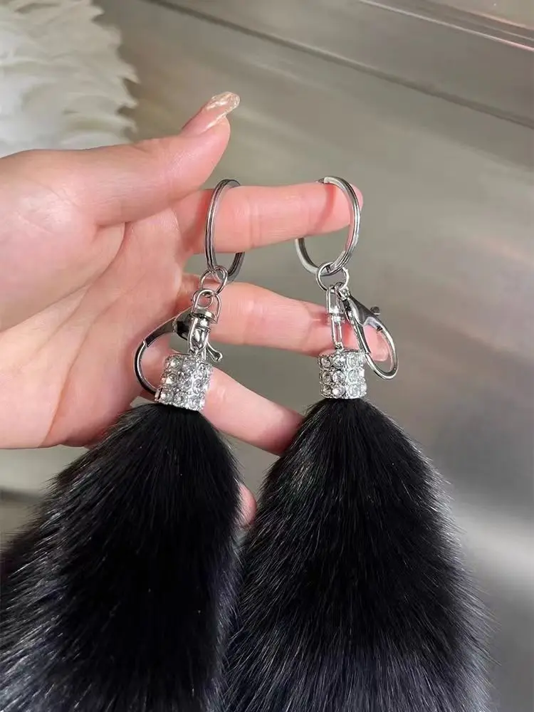 Instagram style 100% Real fox Hair Tail car keychain pendant cute doll doll Ladies bag pendant cute mobile phone pendant