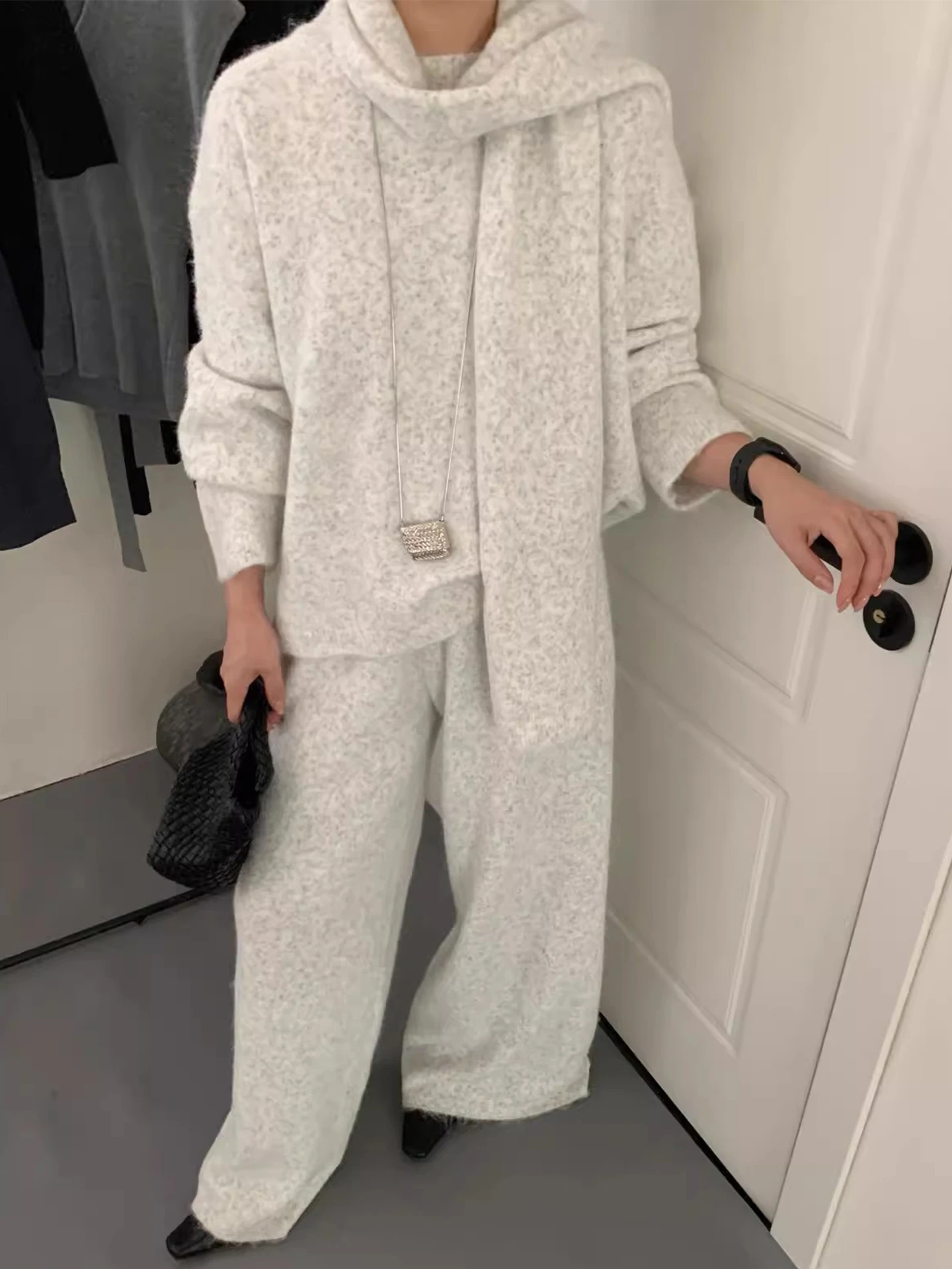 

Мягкий уютный женский вязаный свитер с высокой талией, длинные брюки, однотонный шарф, футболка, комплект, осенне-зимний ансамбль Faion