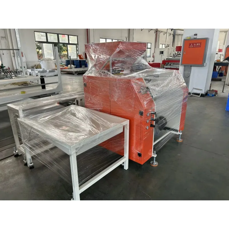 Maquinaria de fábrica Máquina de rebobinado de película elástica LLDPE totalmente automática de alto rendimiento Máquina de envoltura de corte de plástico
