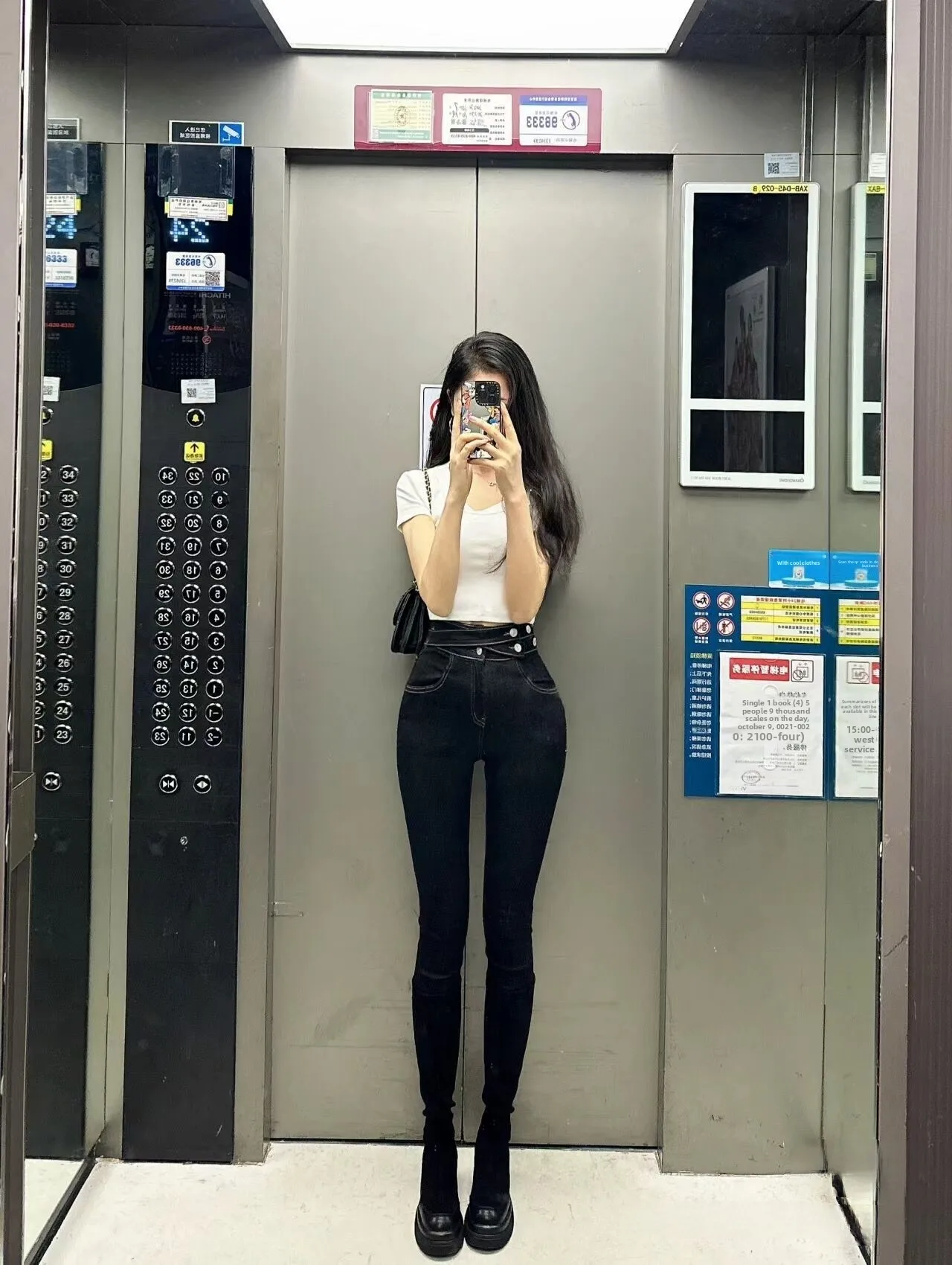 

Trendy Korean Side Button High Waist Slim Fit Denim Pants Elastic Pencil Nine Point Boot Pants Women Cotton Stretch Denim