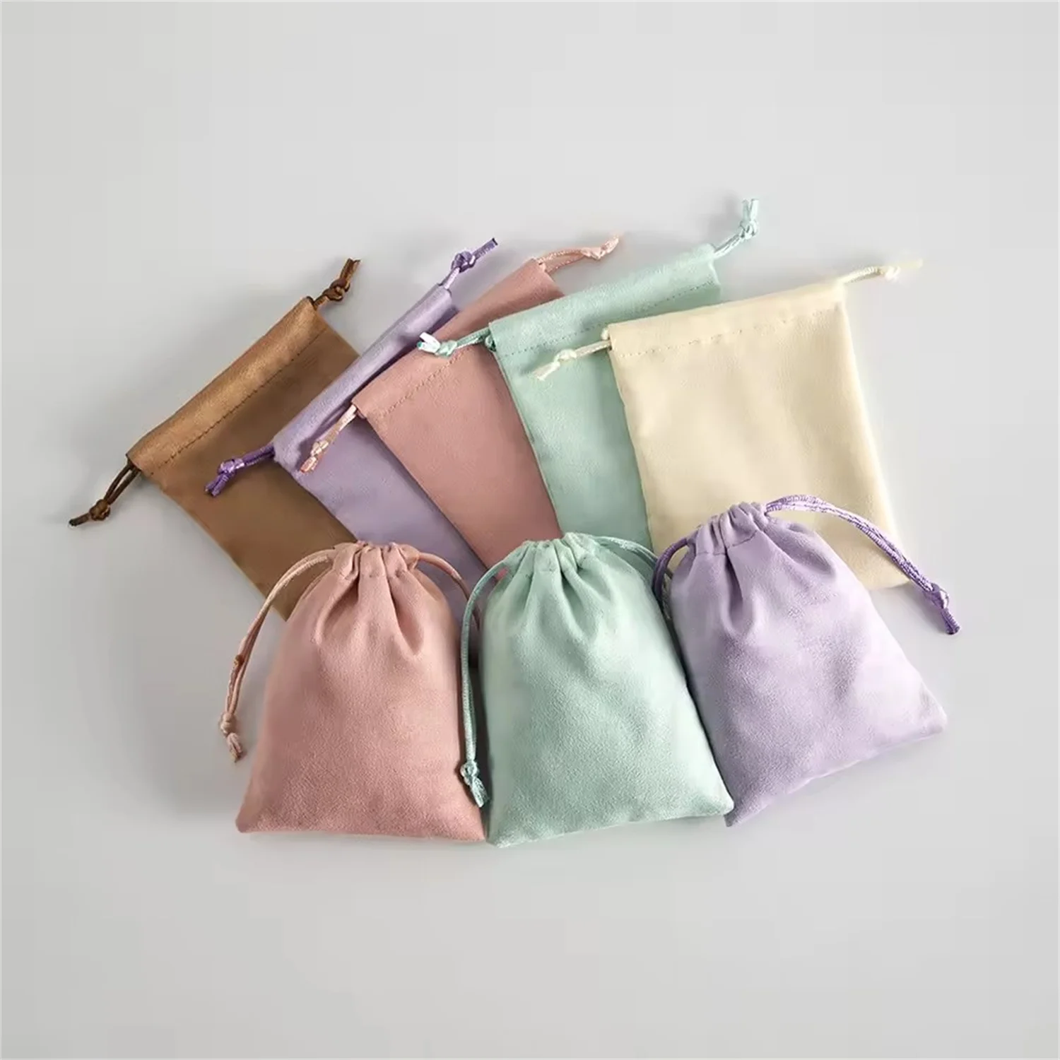 

10pcs /lot Light Blue Flannel Jewellry Gift Bags Velvet Jewelry Packaging Drawstring Pouches for Wedding Party Decoration