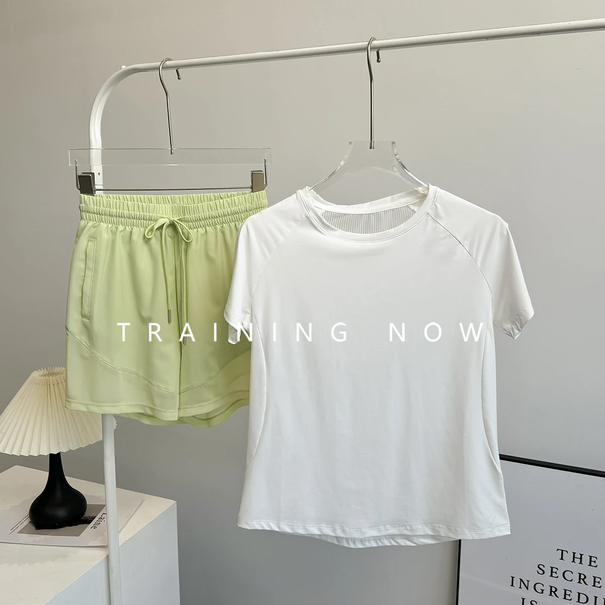 Tuta sportiva casual ampia per donna maratona all'aperto da corsa pantaloncini ad asciugatura rapida pantaloncini tuta fitness yoga sottile estiva