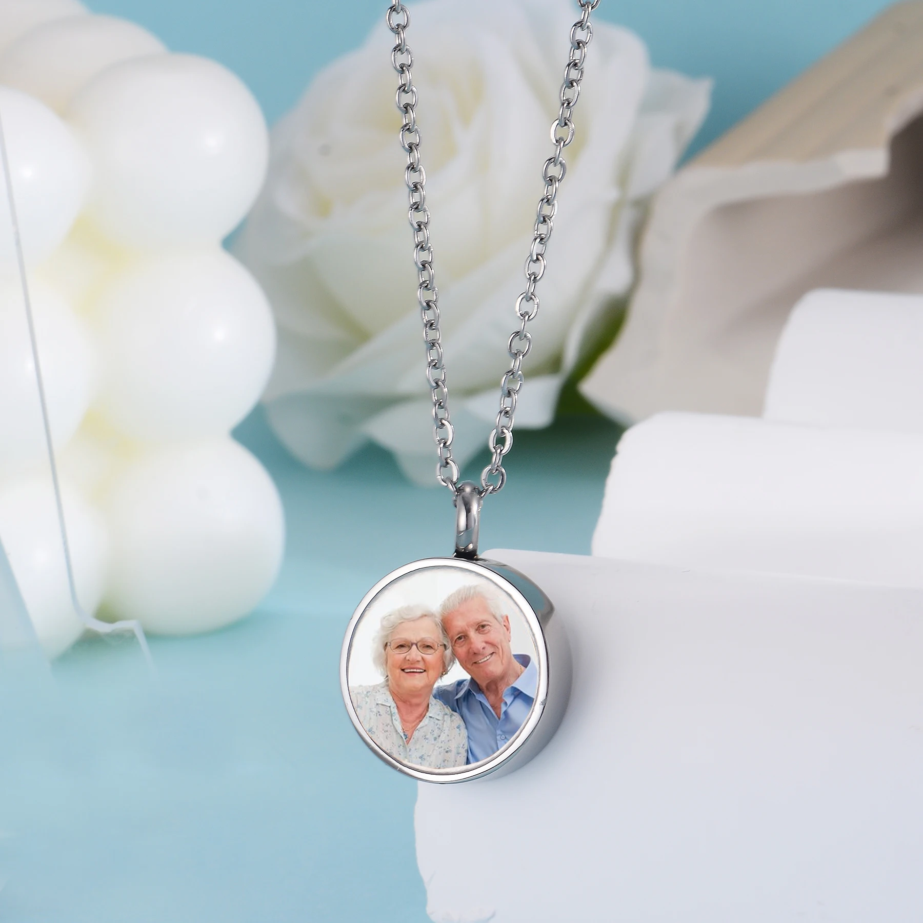 Individuelles Urnen-Medaillon mit Foto für Asche, Gedenk-Andenken-Schmuck aus Edelstahl, Erinnerungsgeschenk – Detail 6