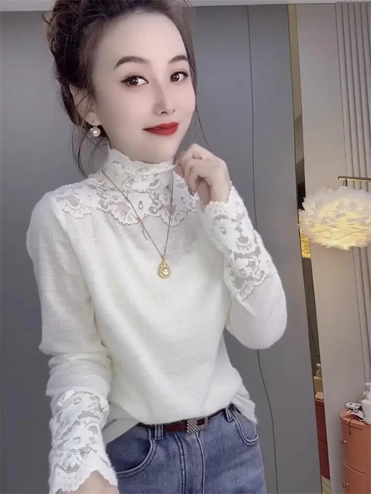 

Белая женская футболка с высоким воротником и кружевной отделкой, утепленная мехом, сексуальная, с длинным рукавом, в корейском стиле, для осени и зимы