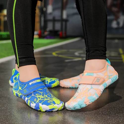 Imagen 2 del producto Zapatos acuáticos transpirables para niños y niñas, diseño de drenaje con punta antigolpes, zapatos de agua para senderismo y vadear al aire libre, zapatos descalzos