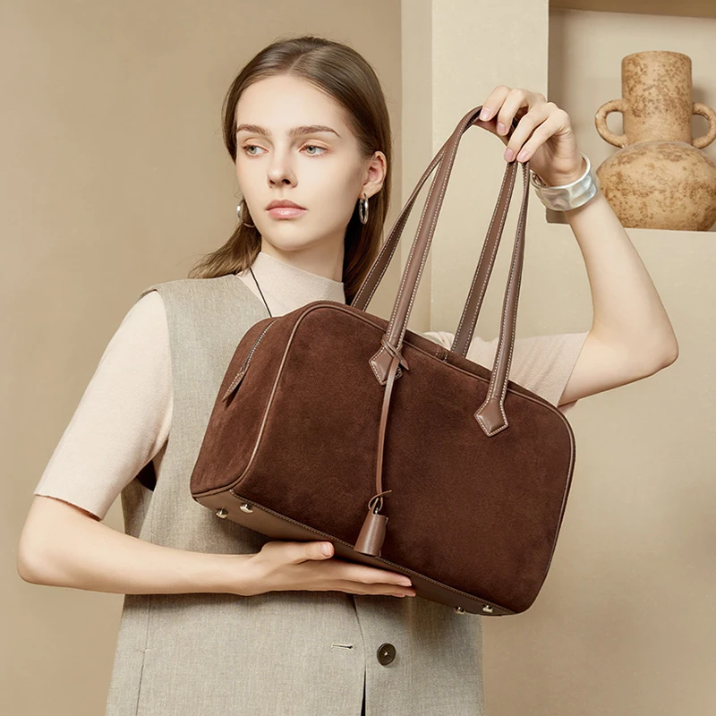 حقيبة بوسطن متعددة الاستخدامات للأعمال النسائية 2025 حقيبة يد جديدة من جلد الغزال البولينج ذات سعة كبيرة تحت الإبط حزمة كتف واحدة #2