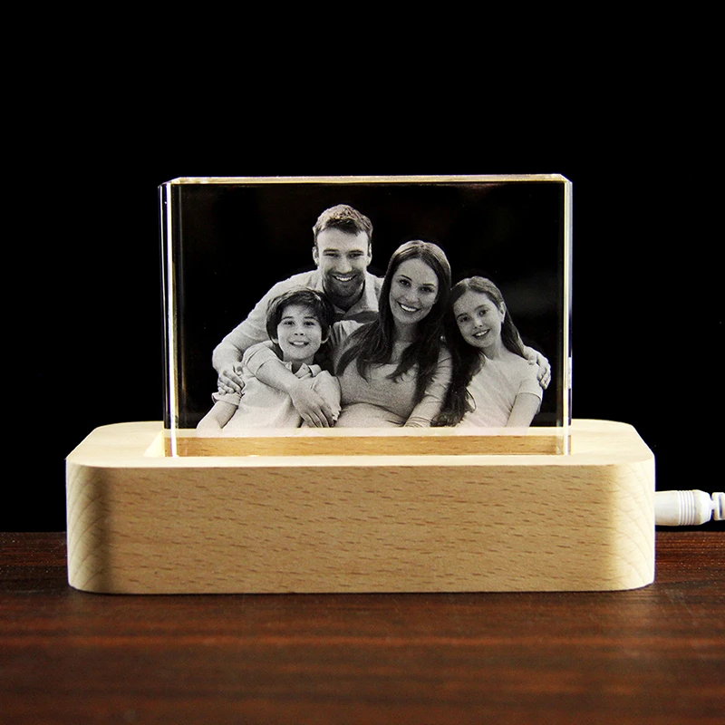 Customized Crystal Family Lovers Photo Album Image Laser Photo Frame With Led Base for Wedding Anniversary Gifts