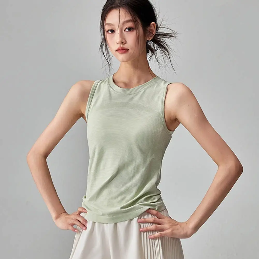 ファッションノースリーブ女性ヨガベスト速乾性スリムデザインジムシャツ半袖フィットネストレーニングベストフィットネスワークアウト