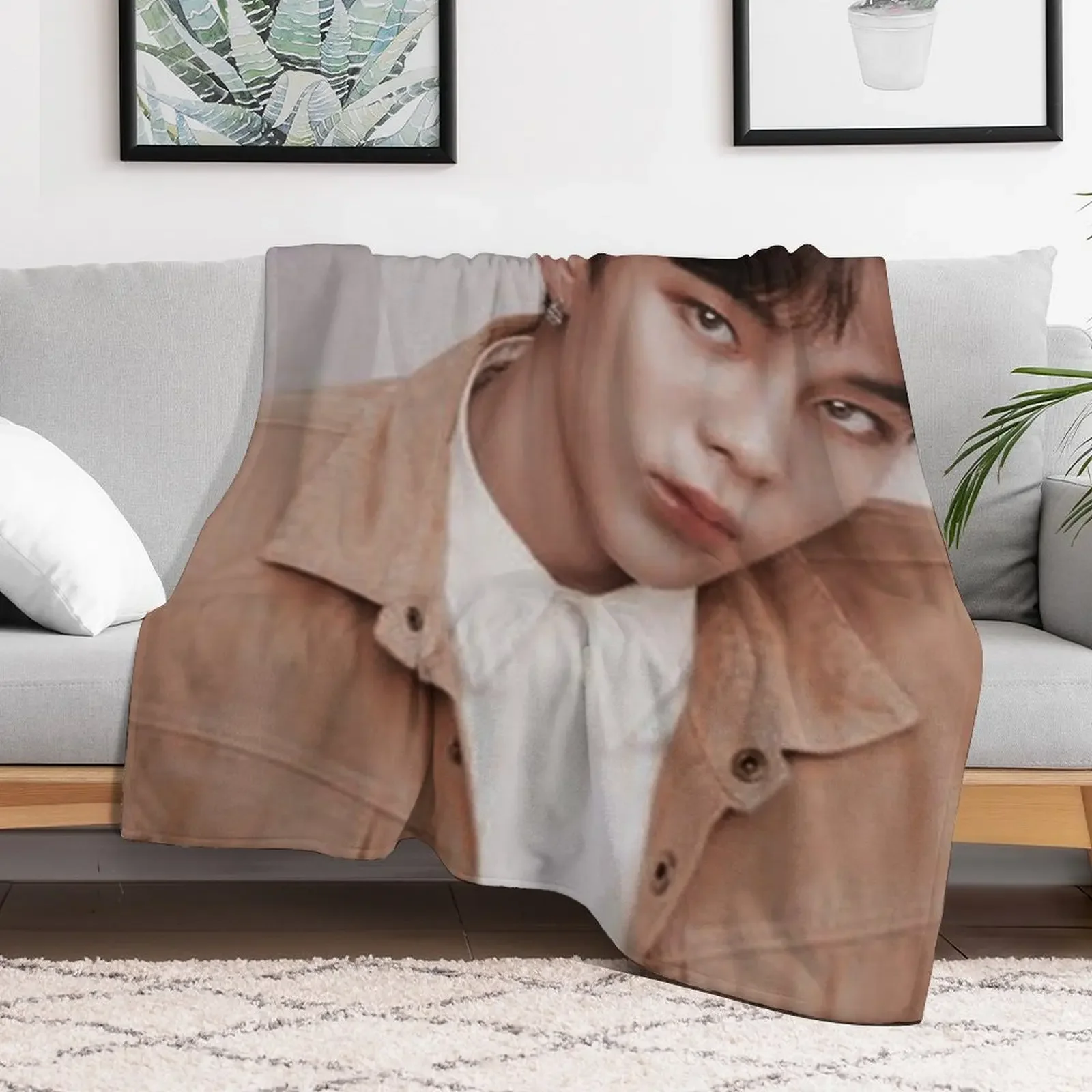 choi jongho (treasure) Throw Blanket for winter Polar Blankets For Bed Blankets