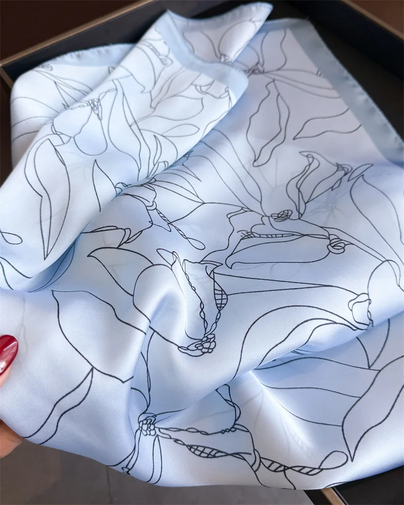 Luxuriöser quadratischer Schal mit floralen Linienzeichnungen für Damen, Seidenschals, Damen-Bandanas, Hijab, Halstuch, eleganter Schal für Reisen – Detail 5
