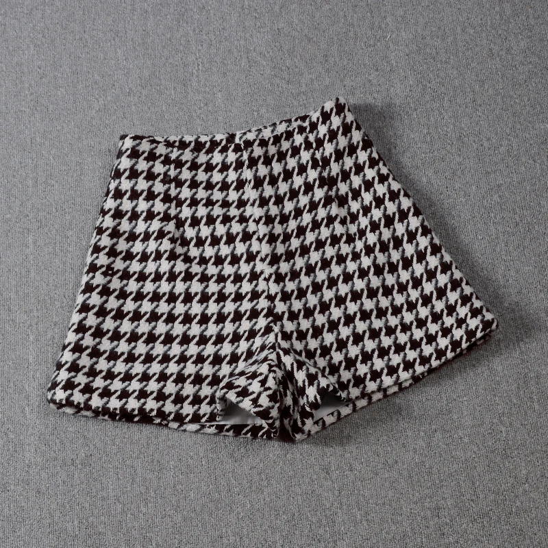 

Seiwnibu New Laides Retro Zipper Houndstooth Wide Leg Wool Shorts For Women Autumn And Winter High Waist Plaid Bottoms