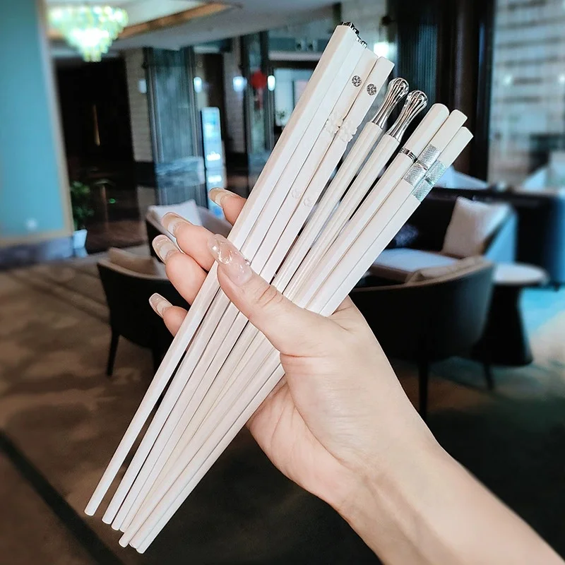 

2025 Light luxury silver minimalist chopstick set, Italian minimalist white new alloy commercial/household chopsticks