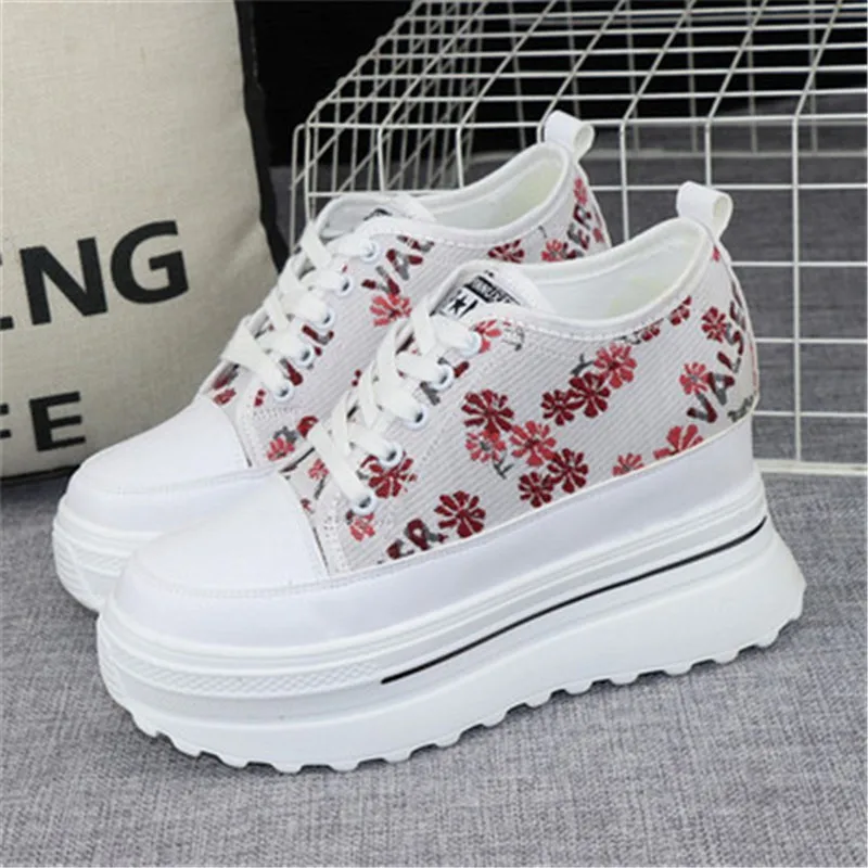 

Spring Fashion Embroider Breathble Vulcanized Shoes Women Sneakers canvas Platform Shoes Women Lace Up Casual Shoes