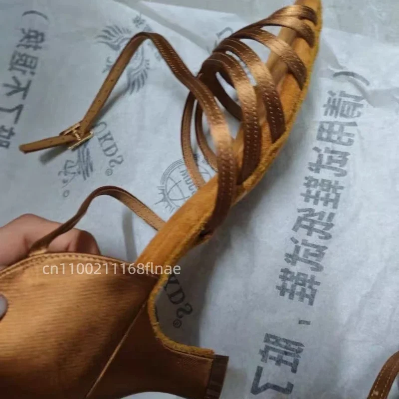 Erwachsene High Heels Lateinamerikanische Tanzschuhe aus geschmiedetem Stoff mit weicher Sohle, Tanzschuhe für Damen, Tanzperformance- und Übungsschuhe – Detail 6