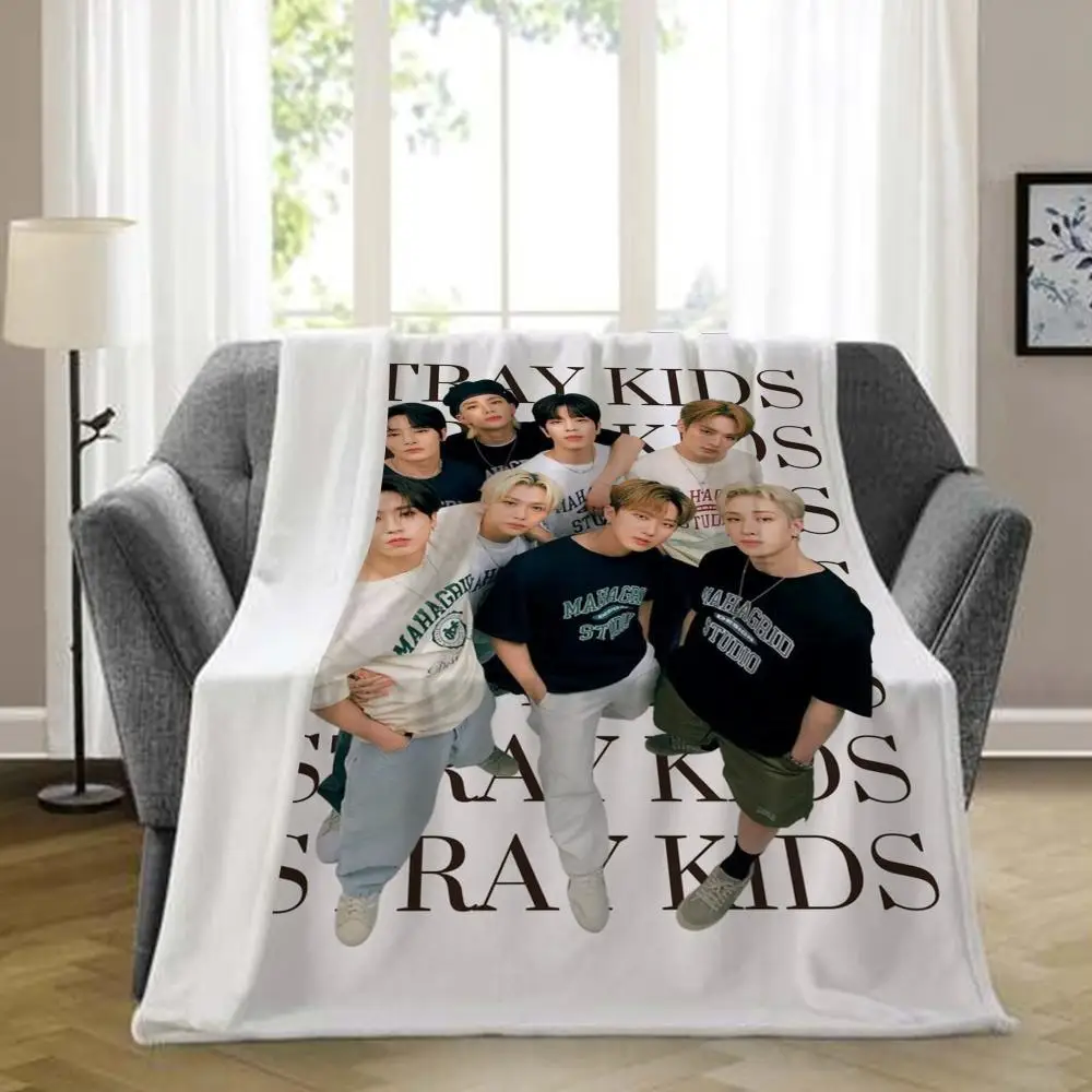 

New KPOP Stray Kids Throw Blanket Aesthetic Art Flannel Blanket Portable Home Travel Camping Sofa Picnic Thickening Flannel