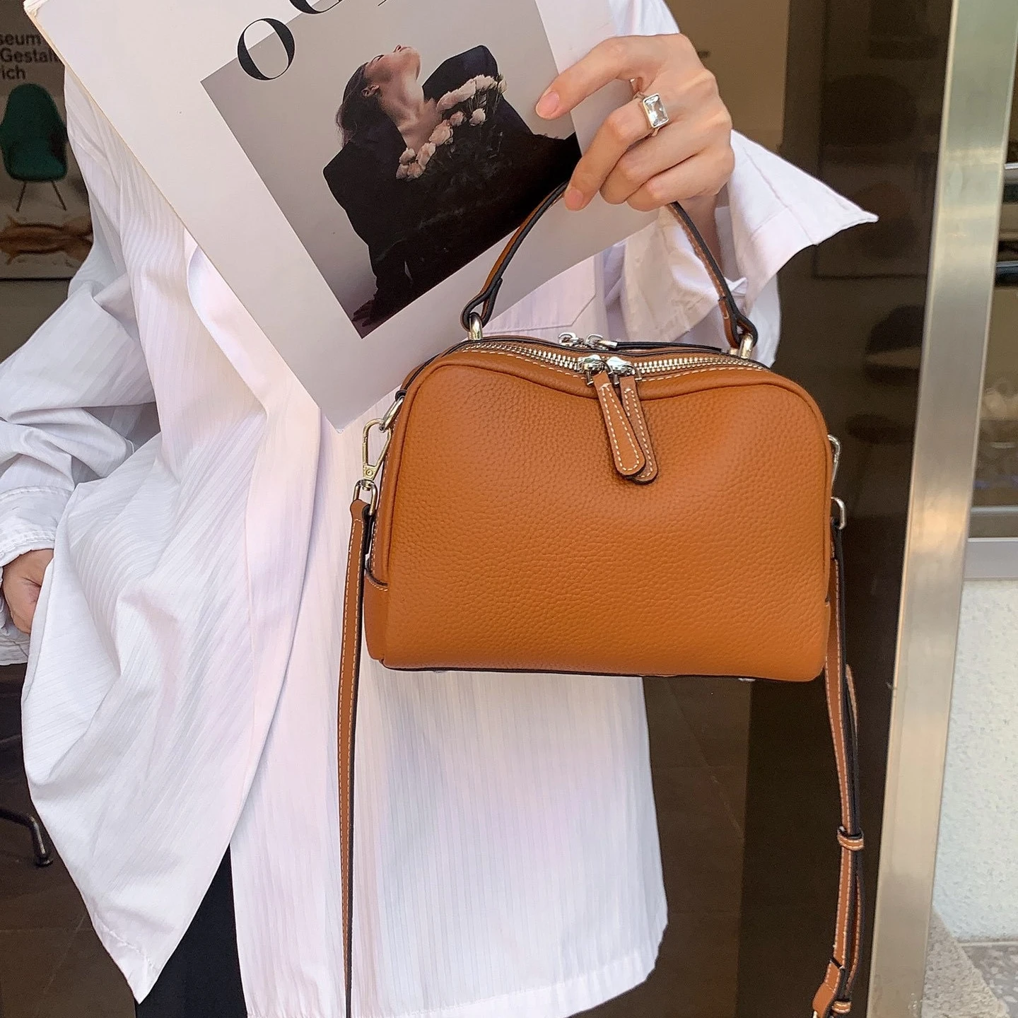 

Women's Genuine Leather Shoulder Bag,Handbag,Lightweight Medium Crossbody Shoulder Bag with Zipper Pocket Adjustable Strap