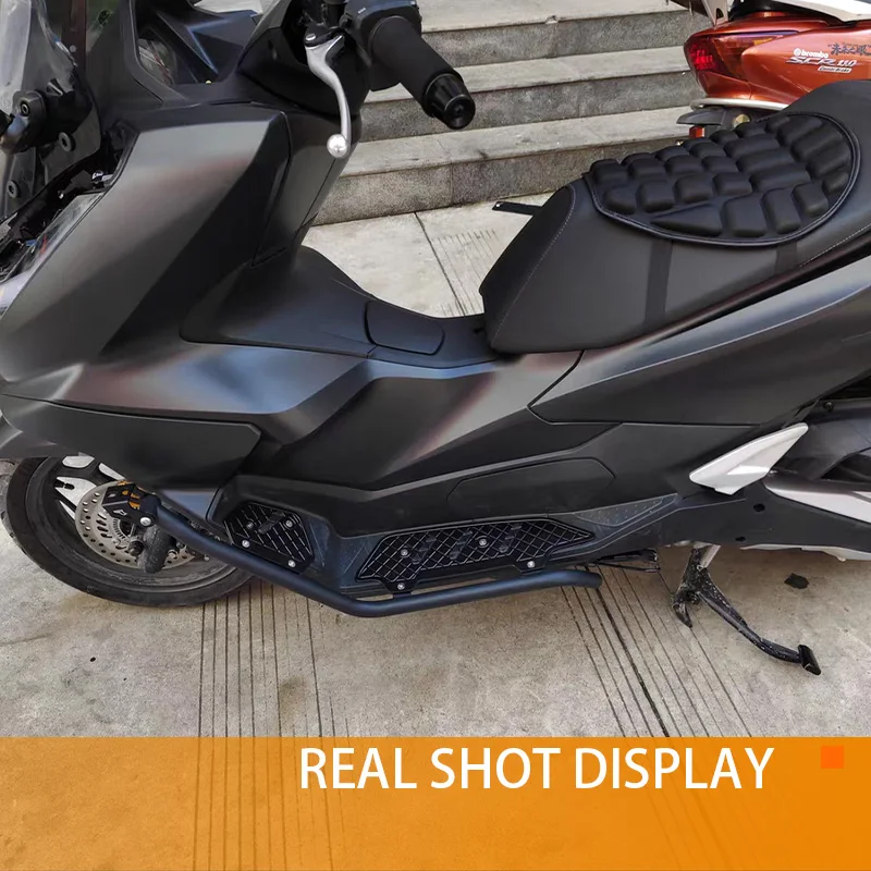 وسادات قدم للدراجات النارية لـ PCX160 2025 لوحة أوتاد أمامية وخلفية باستخدام الحاسب الآلي وسادة دواسة القدم ملحقات مسند قدم مقاوم للانزلاق لهوندا pcx160