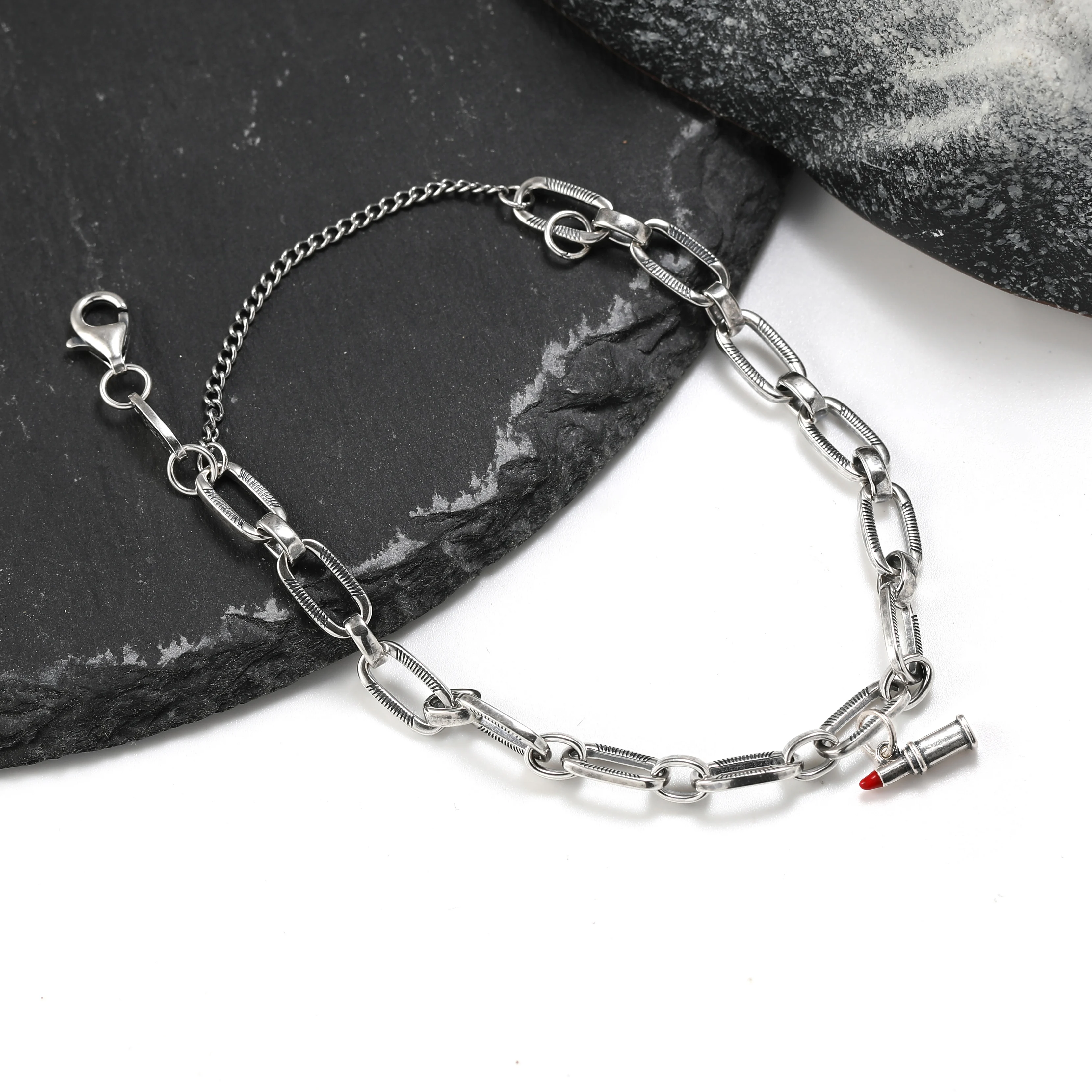 

Authentic 925 sterling silver James Avery Ornate Links Charm Bracelet with Red Lipstick pendant