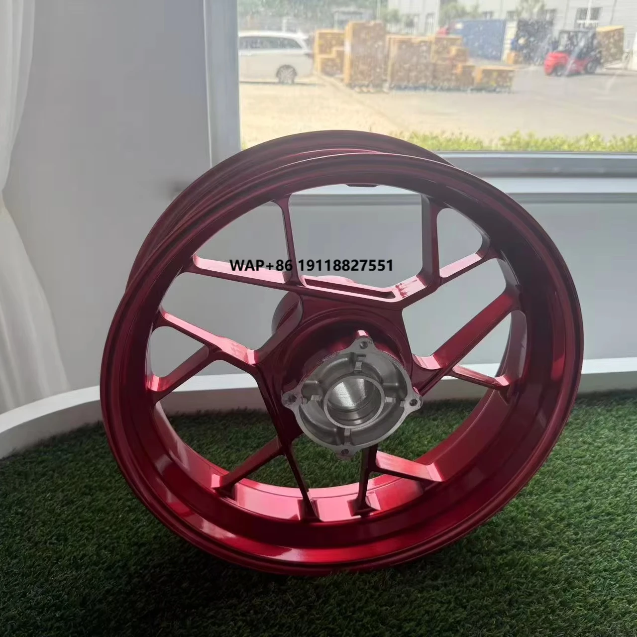 High-Quality Motorcycle Wheel Hub Compatible with Various Models