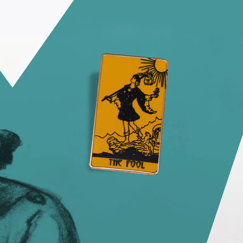 One of The 22 Major Arcana 0 XXII The Fool Tarot Badge Pin