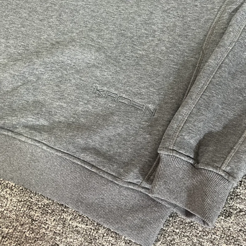 Kroen التطريز التسمية الأساسية بلوزات الرجال النساء رمادي داكن فضفاض الشتاء الرياضة بلوزات عالية الجودة القطن فضفاض البلوفرات