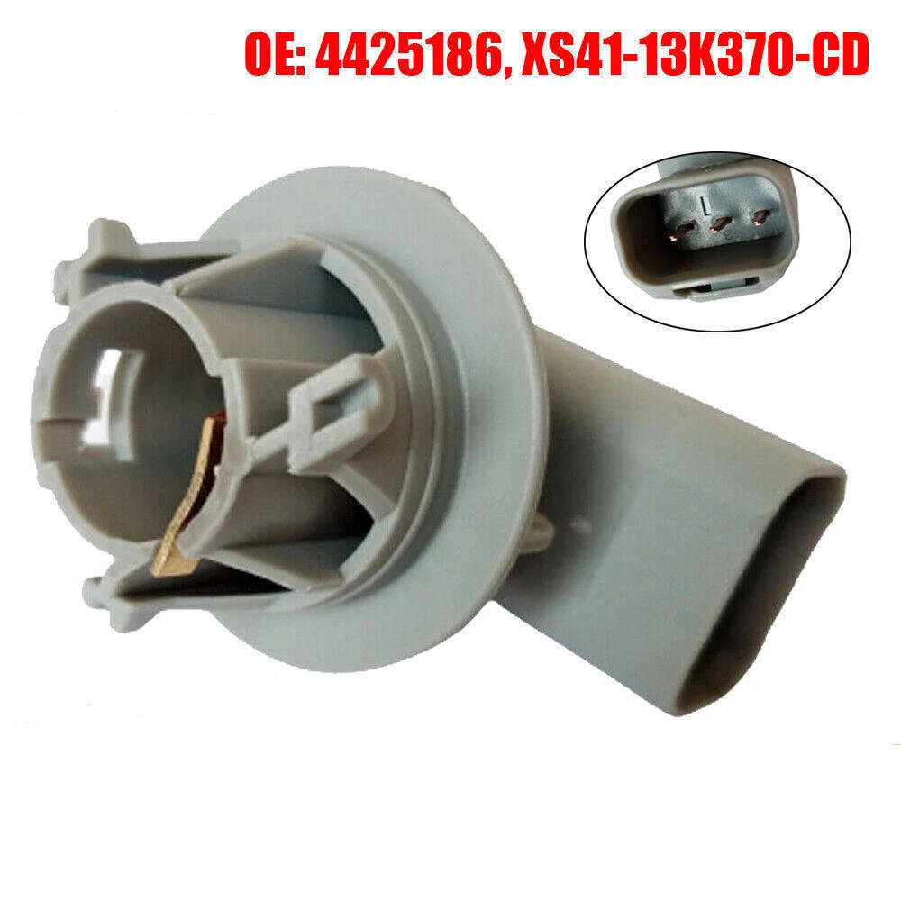 Bulb Holder Stop Light Lamp Bulb Socket Fit For Ford Focus MK1 MK2 Rear Brake Stop/Tail Lamp/Light 4425186 XS41-13K370-CD