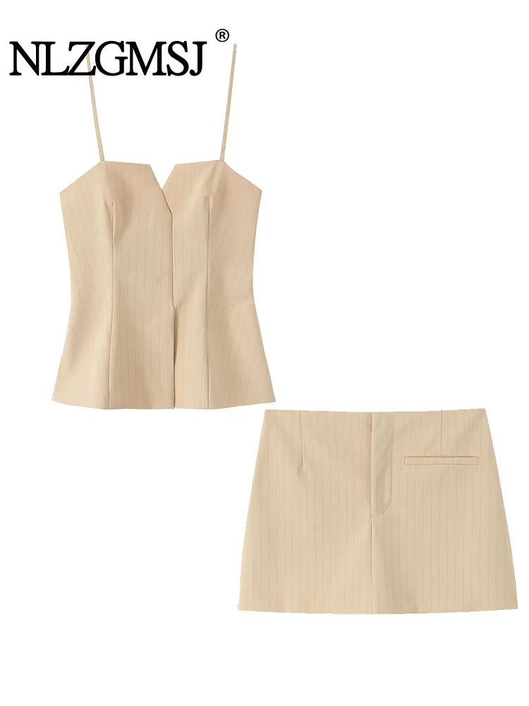 

2025 Summer Sexy Chic Women's Suit Cami Pleat Short Top Zipper Mini Skirt New Fashion Holiday Suit