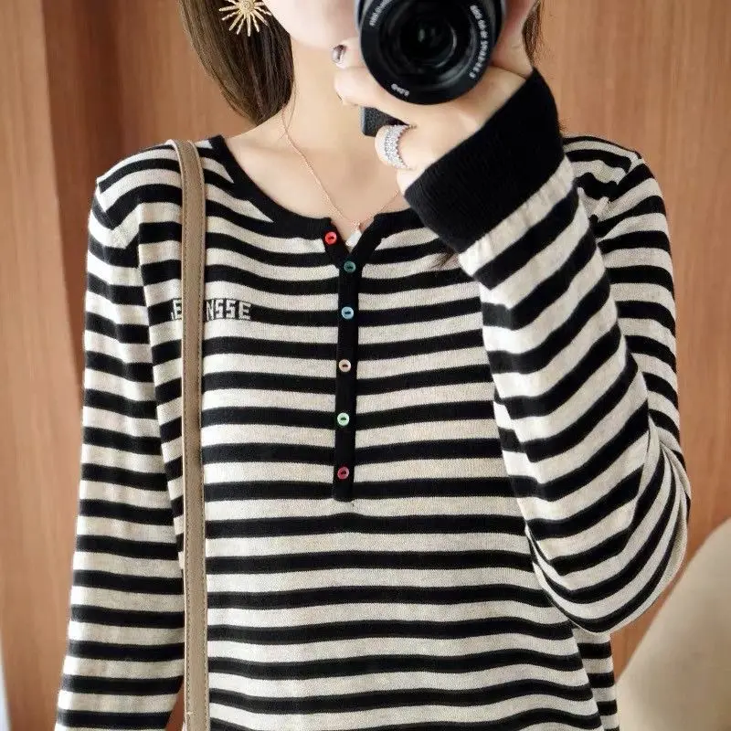 Women's Crew Neck Pullover Striped Letter Button Long Sleeve Screw Thread Sweater Knitted Casual Elegant Contrast Color Tops