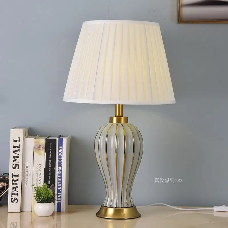 2021 جديد مصباح طاولة سيراميك مطلي بالذهب أباجورة حديثة بسيطة مصباح غرفة المعيشة غرفة نوم طاولة ديكور l #5
