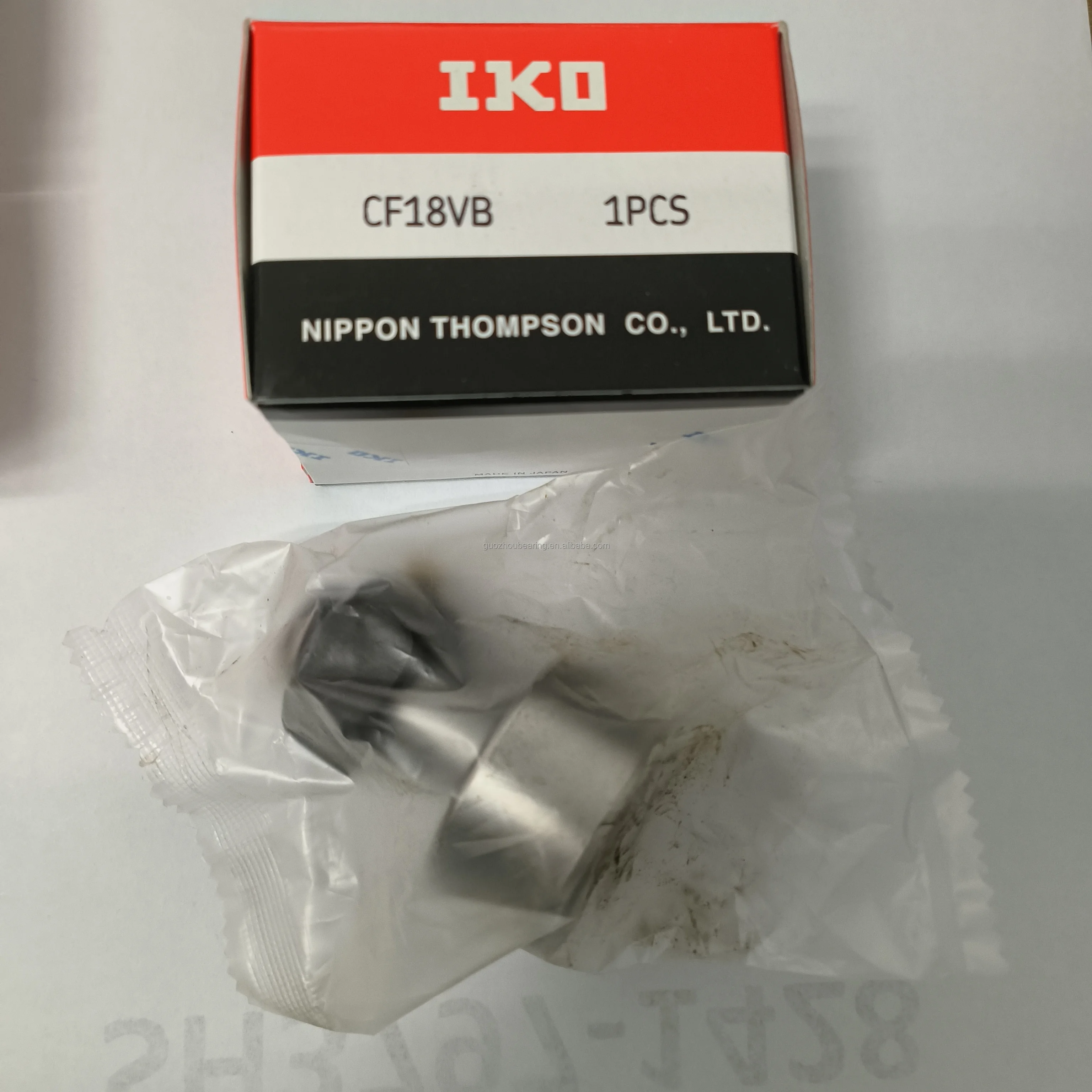 Japan IKO Cam Follower Bearing Track Roller Bearing CF18VBR CF18VBUUR CF18VBUU CF18VB