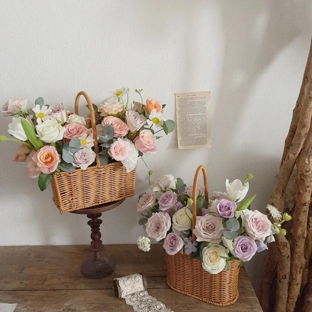 Willow Rattan Bride Flower Basket Hand-Woven Picnic Container Flower Arrangement Basket with Handle Sundries Organizer Wedding view 4