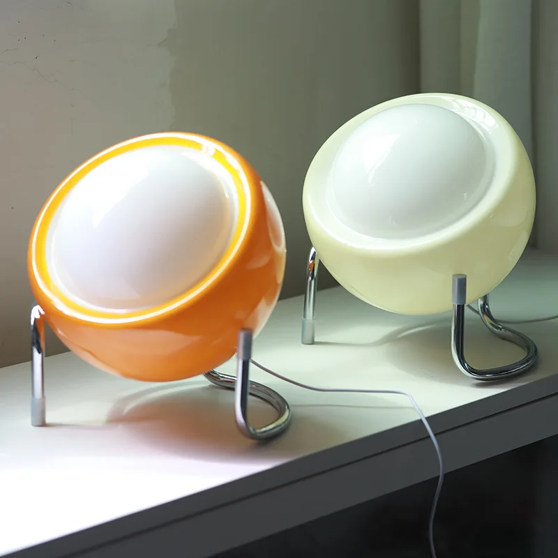 

Креативная стеклянная декоративная настольная лампа, прикроватная лампа для спальни, роскошная высококачественная современная гостиная, художественный кремовый стиль, светильник